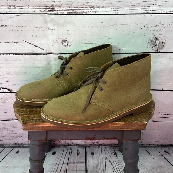 CLARKS Bushacre 2 Chukka Boot Size 9 Wide Taupe Distressed NEW IN BOX - Picture 4 of 7